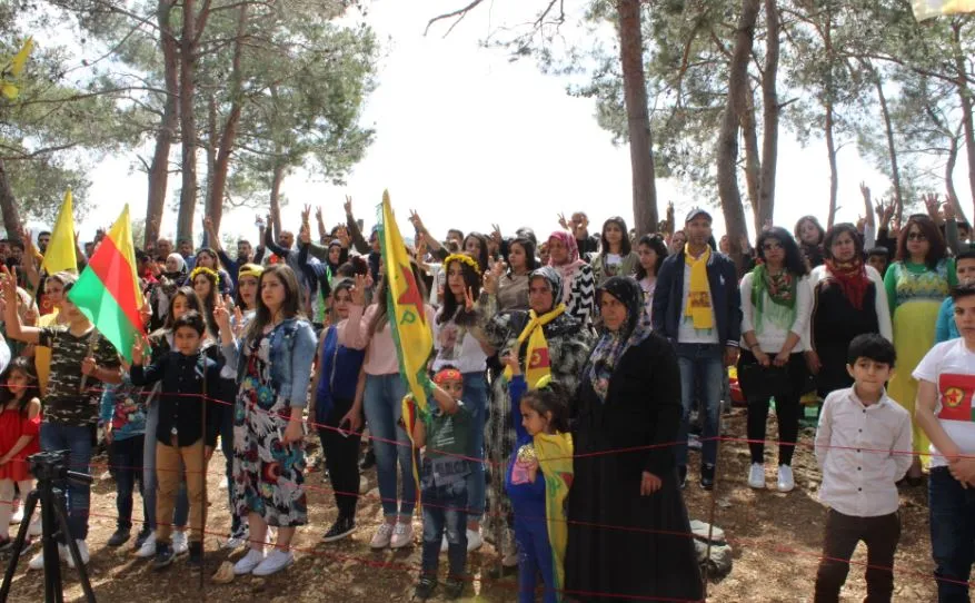 الجالية الكردية في لبنان تحتفل بمناسبة ميلاد أوجلان
