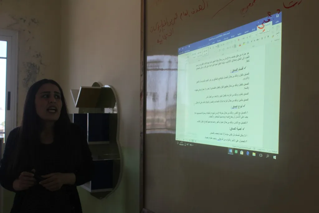 وقف المرأة الحرة يقدم الدعم للأطفال اليتامى في دارهم
