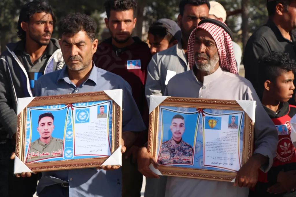 خلال مراسم تشييع " نحن من زرعنا شجرة الحرية في وطننا ومن واجبنا رعايتها"