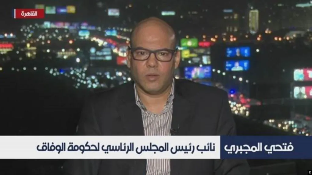 مسؤول في حكومة  الوفاق يتهم السراج: إنه "العدو الأول" للدولة المدنية
