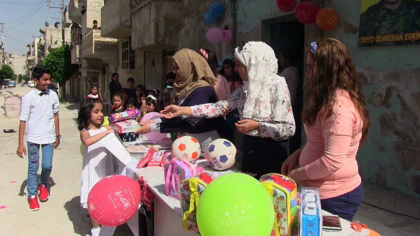 توزيع الجلاء المدرسي للمرحلة الابتدائية في حلب