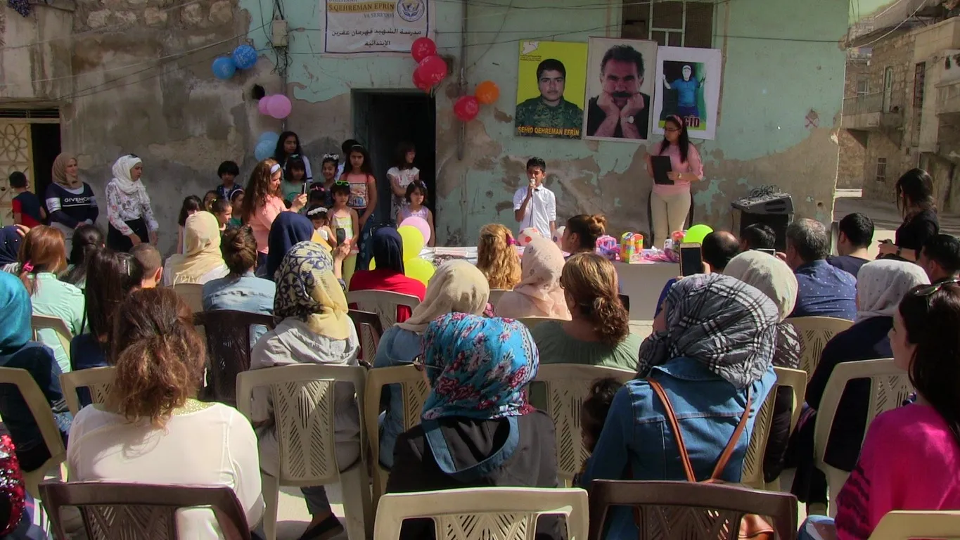توزيع الجلاء المدرسي للمرحلة الابتدائية في حلب