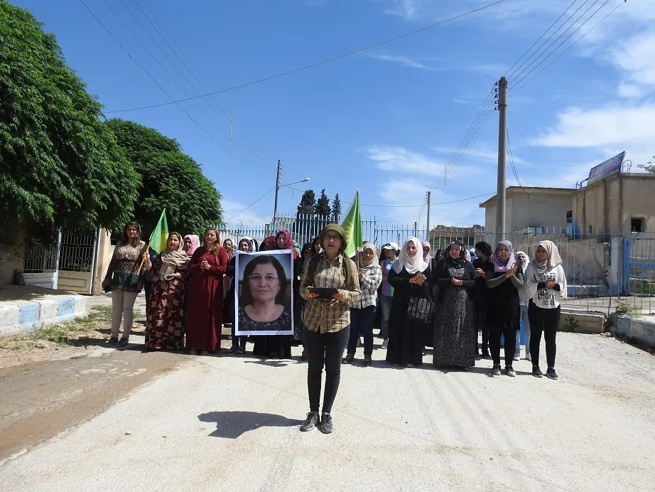'سنناضل حتى تحقيق أهداف المضربين عن الطعام'
