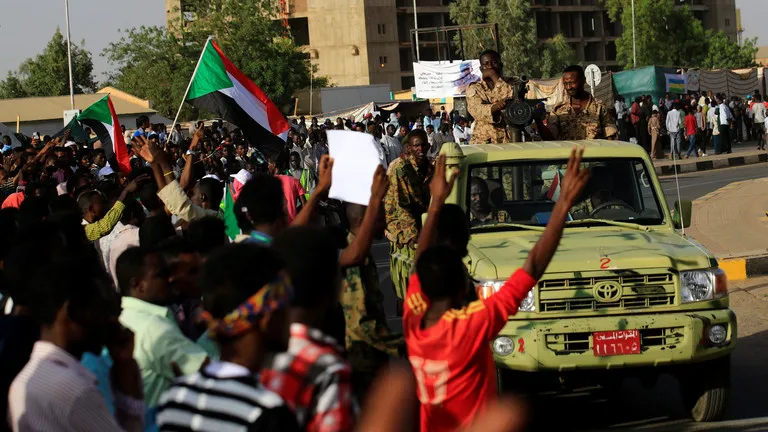 تجمع المهنيين يدعو لإضراب سياسي عام في السودان
