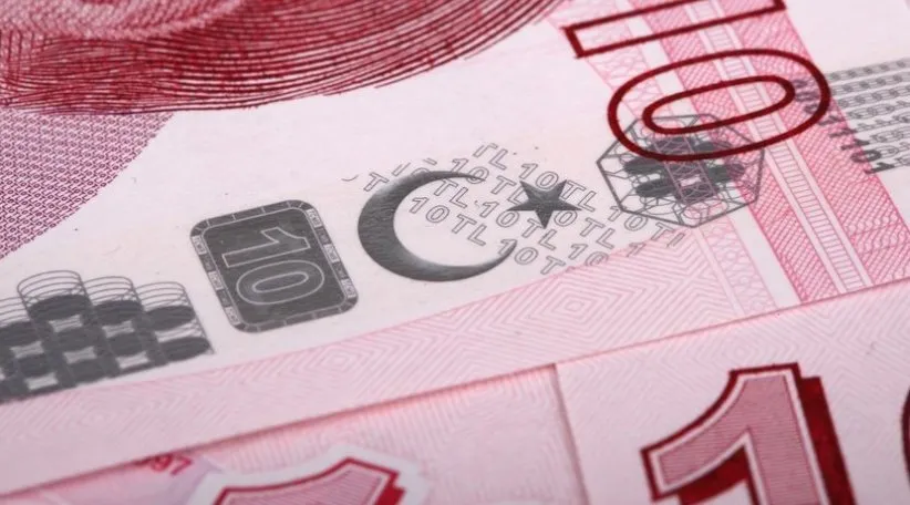 معهد أمريكي: مهما فعل أردوغان اقتصاد تركيا يتجه نحو الهاوية 