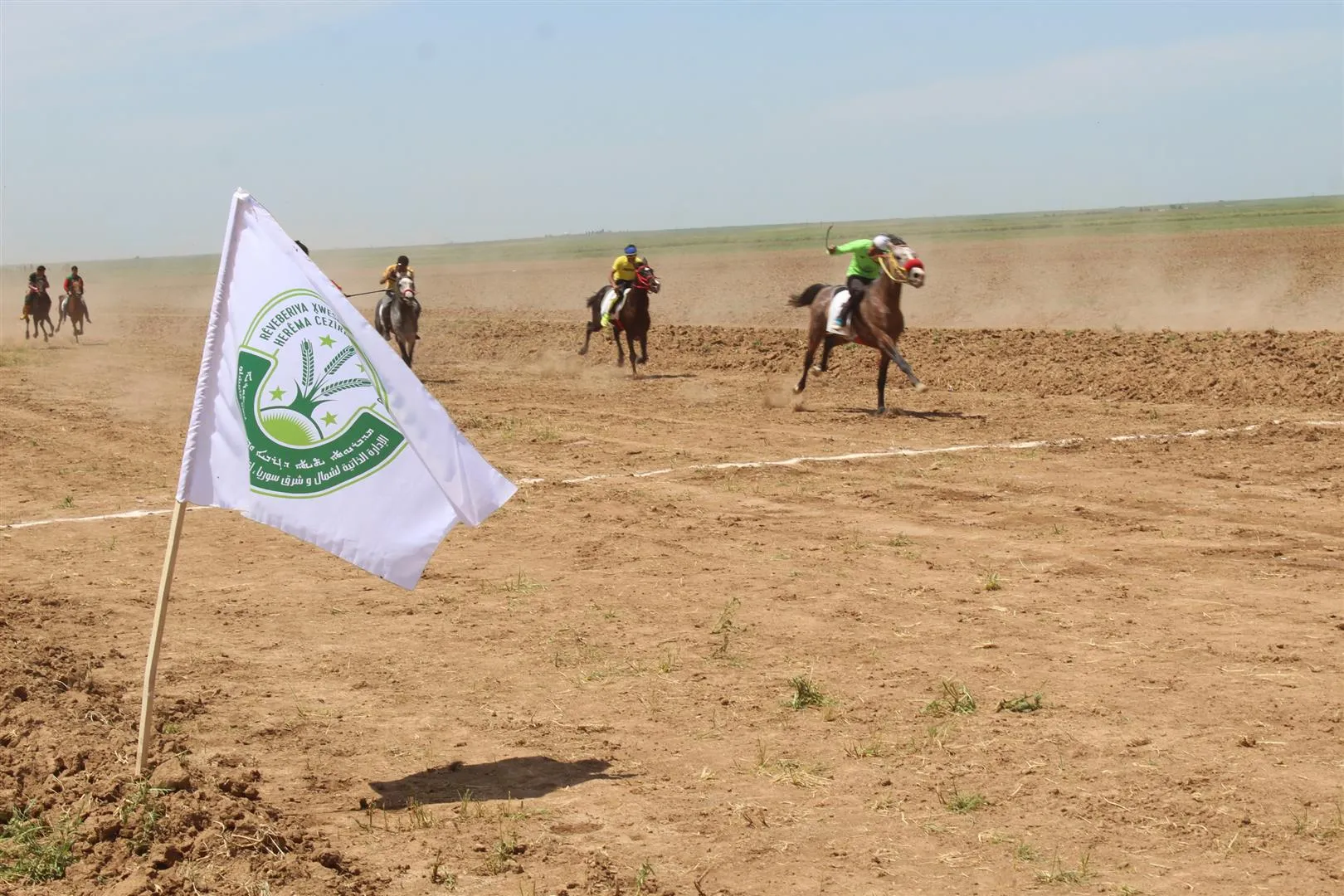 مهرجان الخيول السادس بمشاركة 115 فارساً