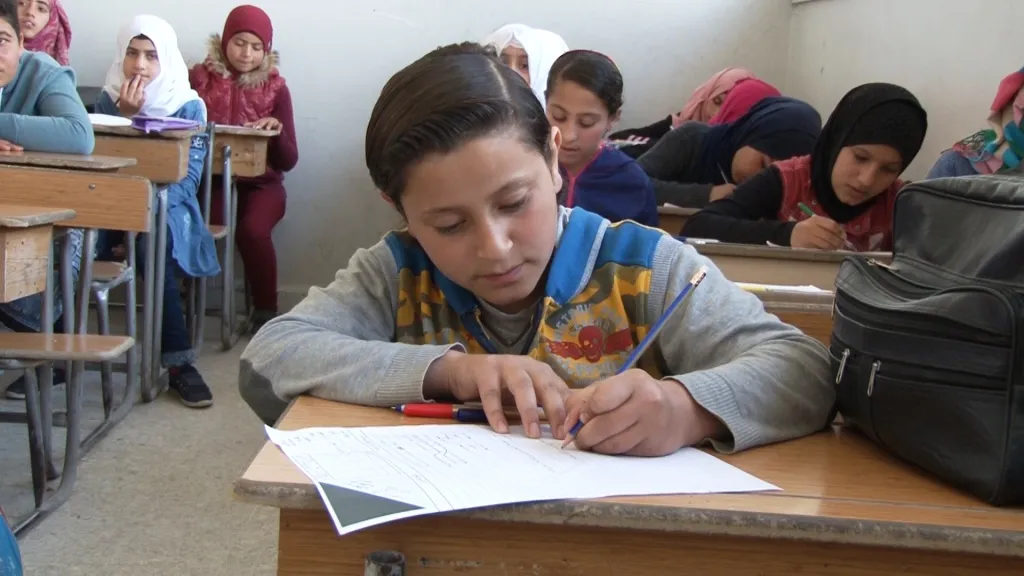 أكثر من 47 ألف طالب وطالبة يخضعون للامتحانات النهائية في الطبقة