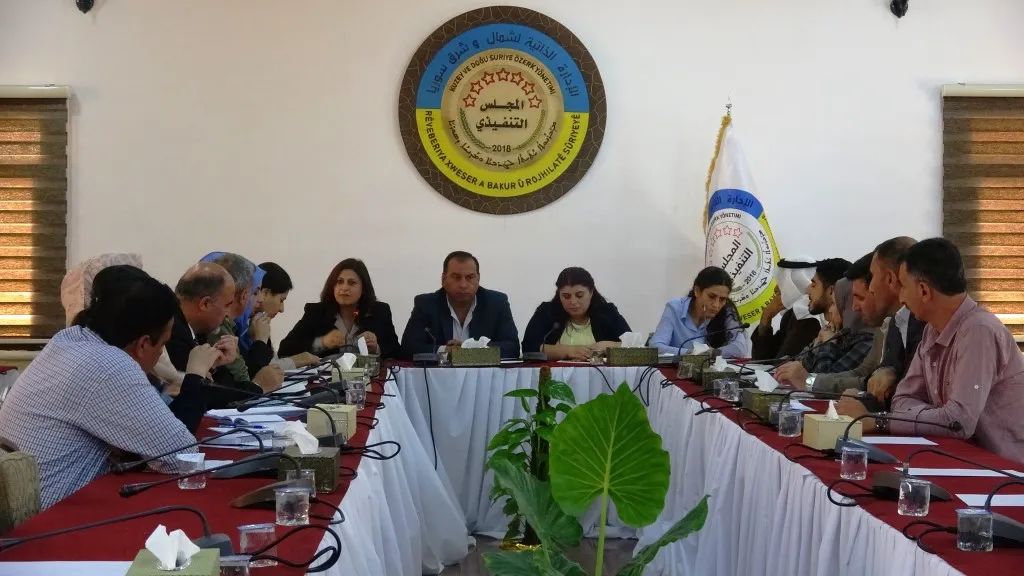الإدارة الذاتية تشكل لجنة لدراسة أوضاع المعتقلين تمهيداً لإصدار عفو