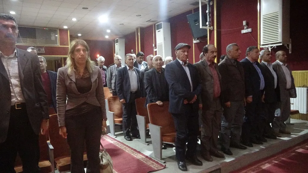 " إدارة النفايات الصلبة وتأثيراتها على الإنسان والبيئة" عنوان محاضرة في ديرك