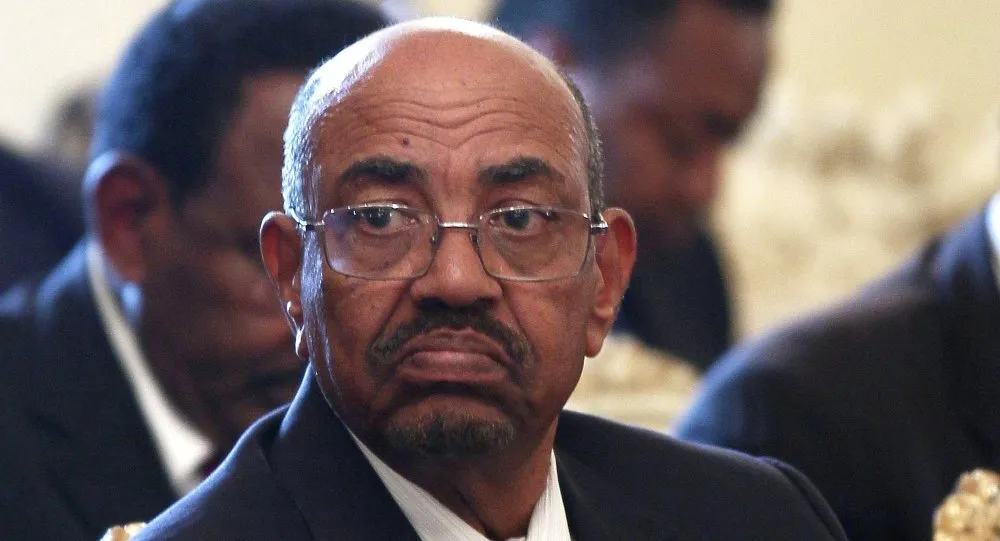 نيابة مكافحة الفساد تستجوب البشير بتهم غسيل أموال وتمويل الإرهاب