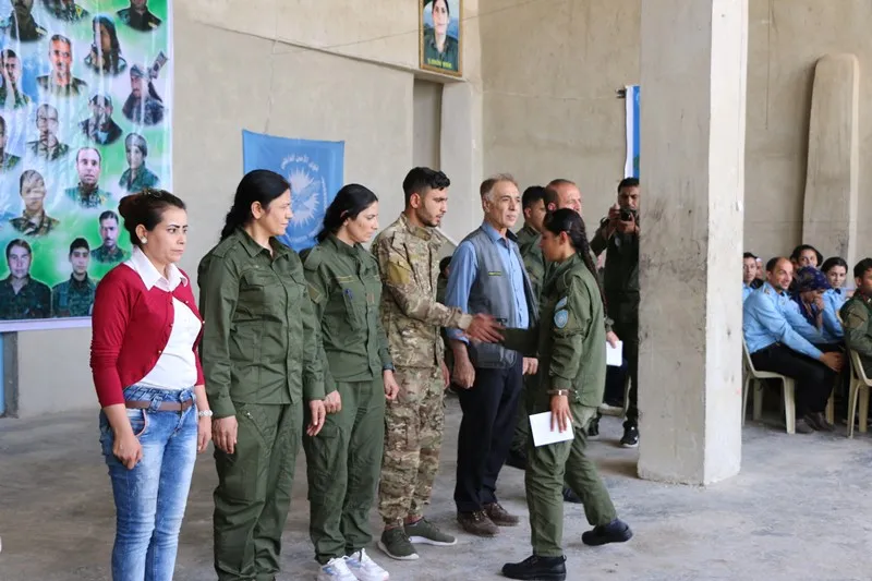 تخريج دفعة جديدة من قوى الأمن الداخلي في الشيخ مقصود