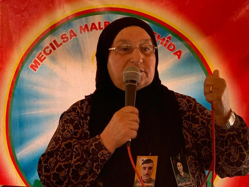 مُعزون: علينا الاستفادة من الفرصة السانحة لنا لبناء مجتمع ديمقراطي وحر