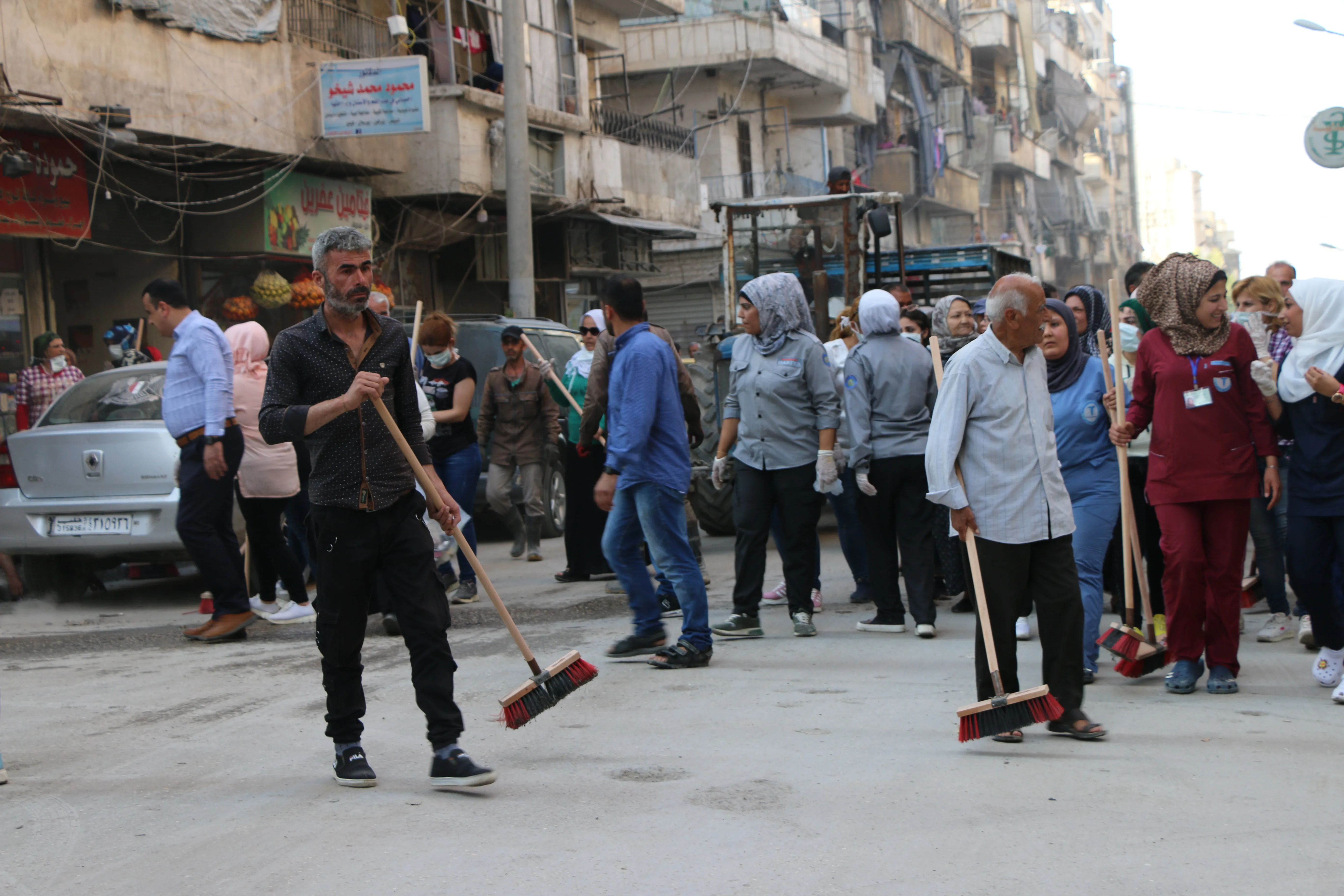 حملة نظافة موسعة في حيي الشيخ مقصود والأشرفية بحلب