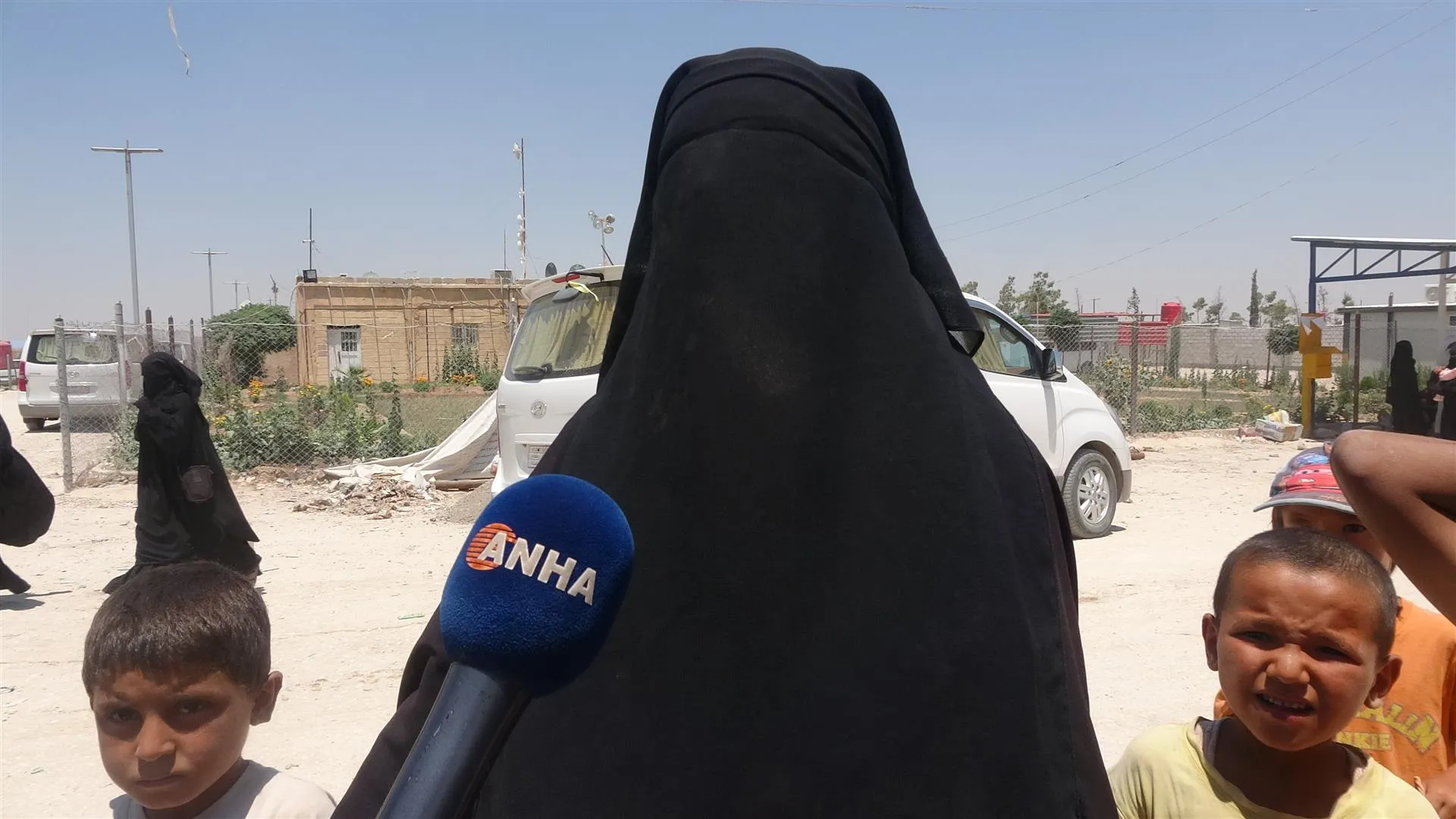 المنظمات مستمرة في تقاعسها بمخيم الهول