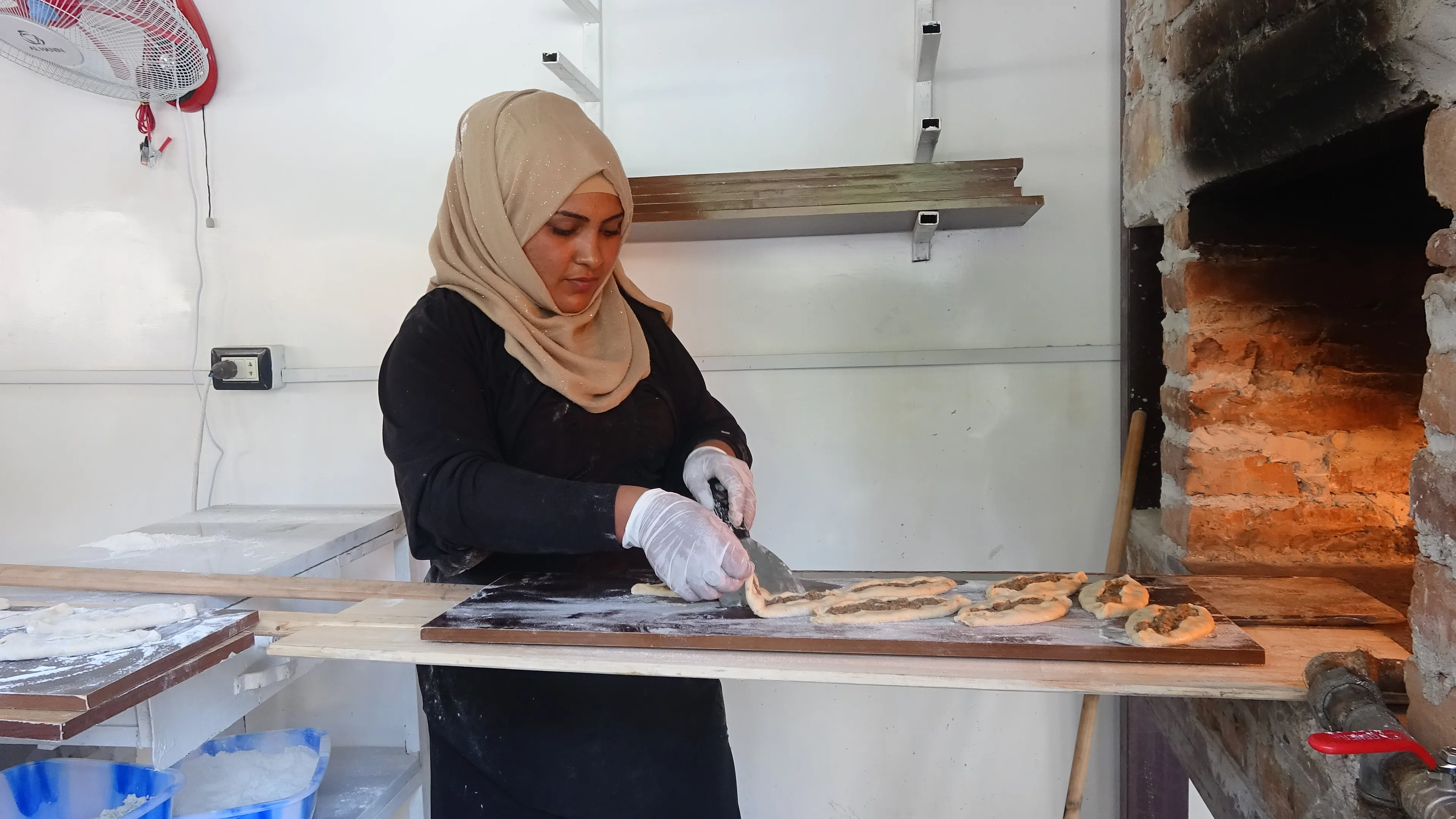 المرأة تعيد الاقتصاد إلى جوهره..  تلبية حاجة المجتمع وليس الربح