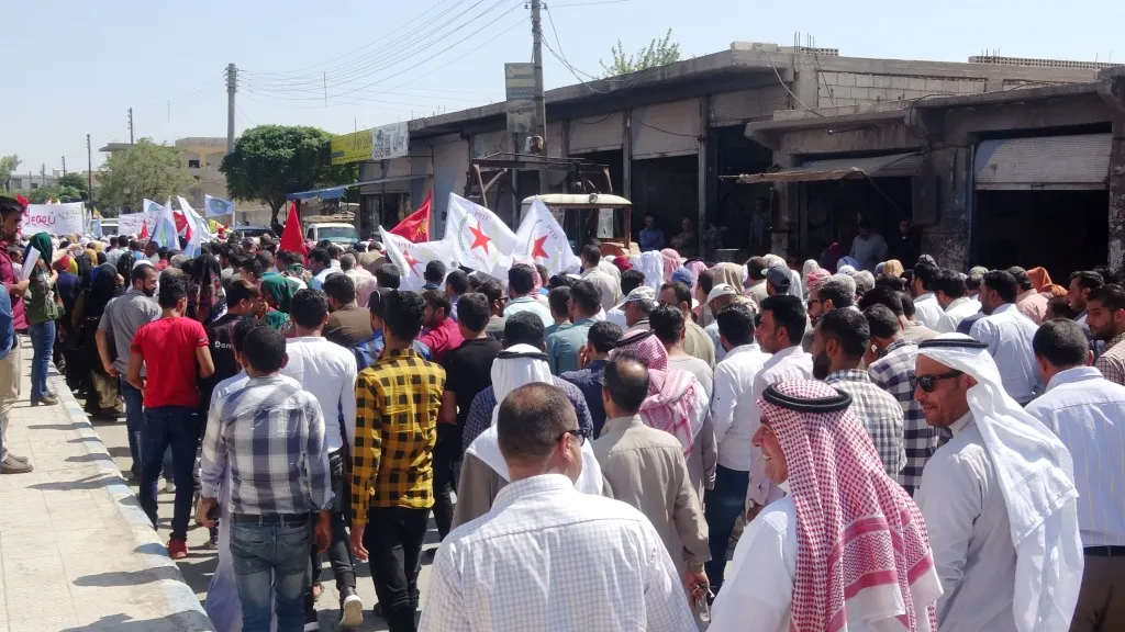 مظاهرة تنديداً بالتدخل التركي في سوريا والعراق وليبيا