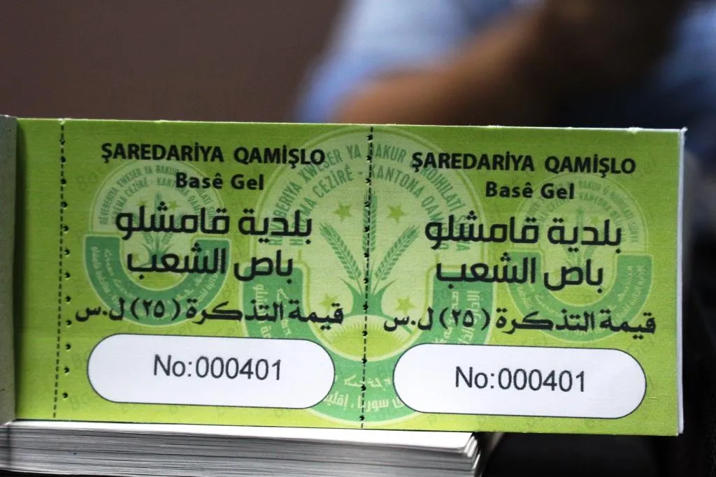 باصات النقل الداخلي تباشر عملها ضمن مدينة قامشلو