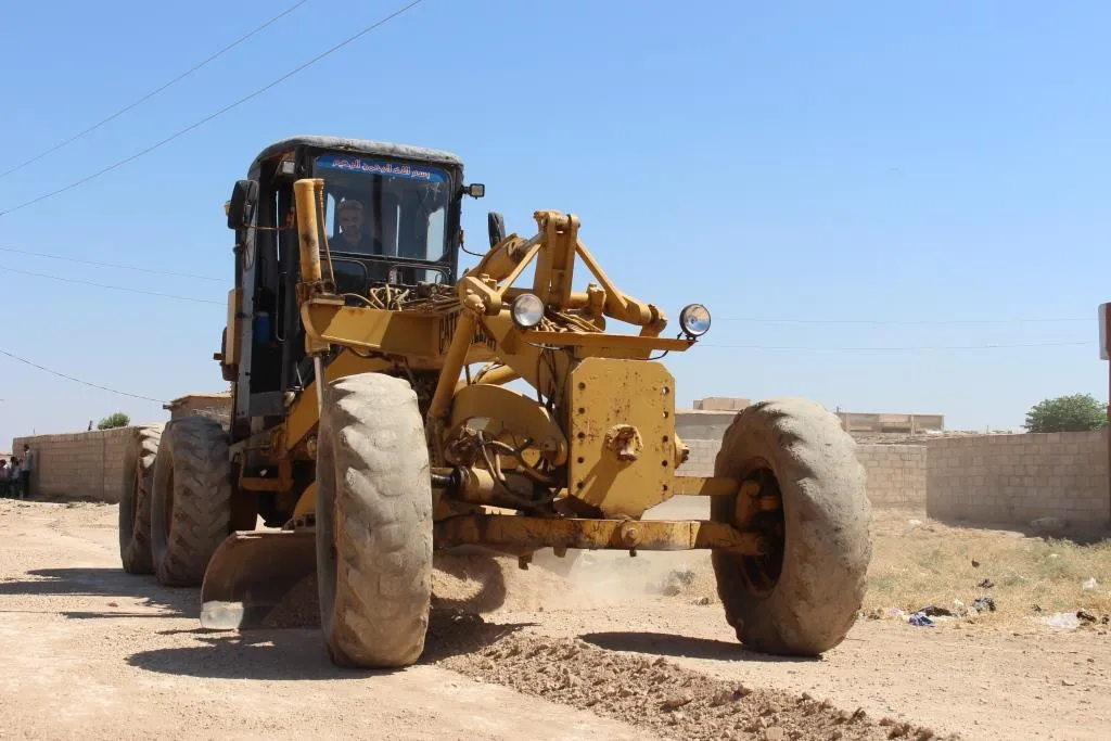 البدء بصيانة طرق ناحية تل حميس