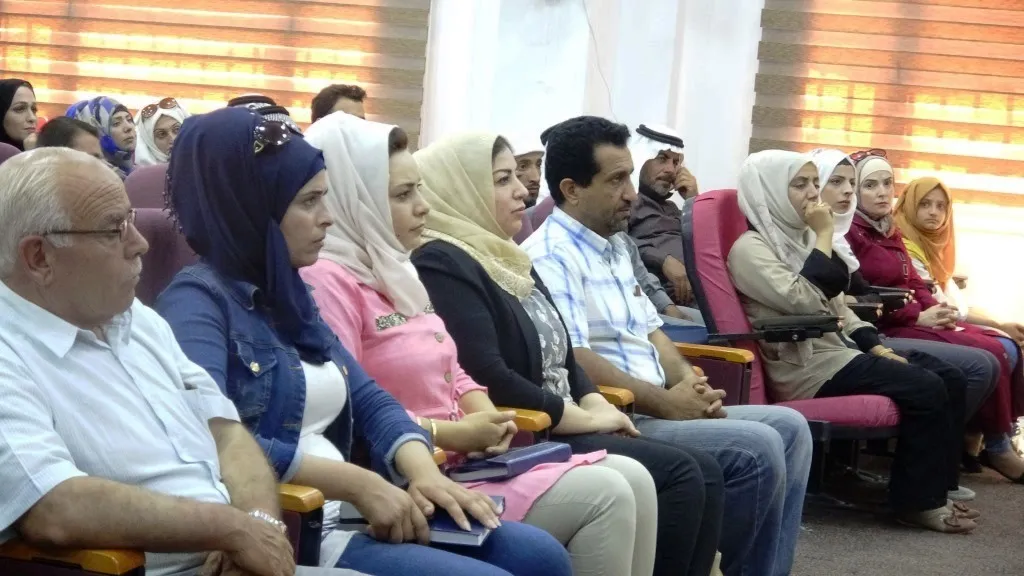 محاضرة توعوية في الرقة حول سلبيات زواج الأقارب
