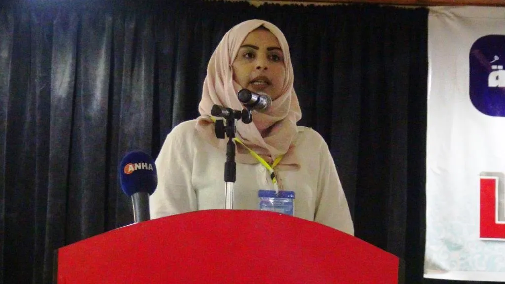 عمال الطبقة يعقدون مؤتمرهم التأسيسي وينظمون أنفسهم ضمن اتحاد