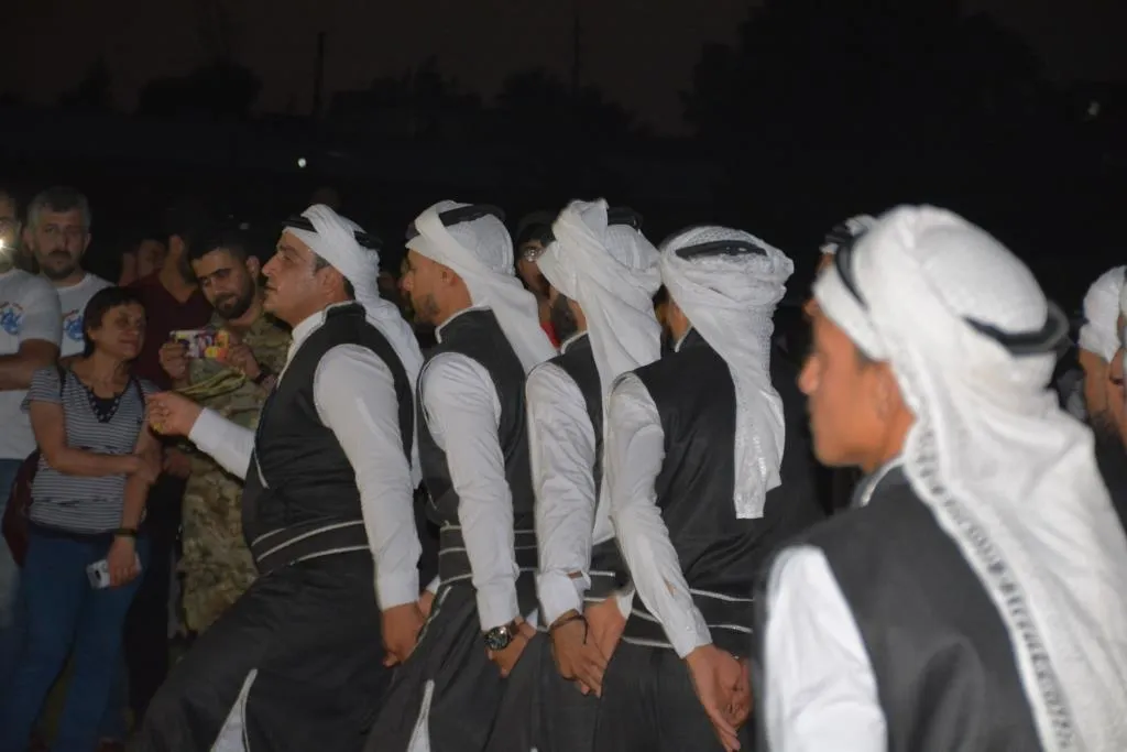 مهرجان الدبكة يختتم فعالياته بعد عروض أظهرت مدى غنى الإرث التراثي للمنطقة