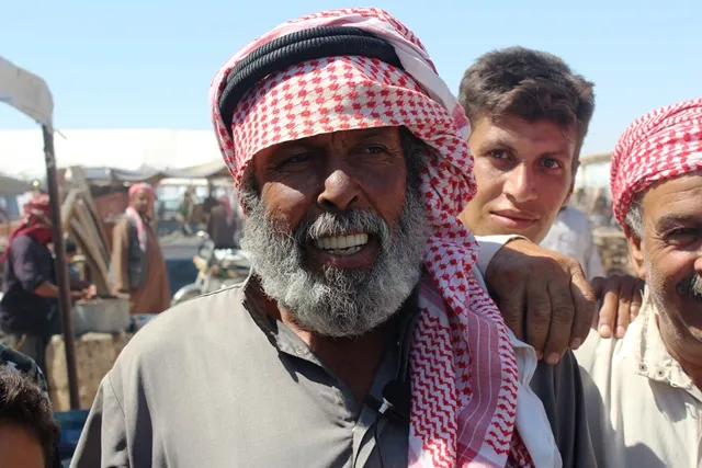 سوق مركدة وجهة لأهالي البلدة وقراها
