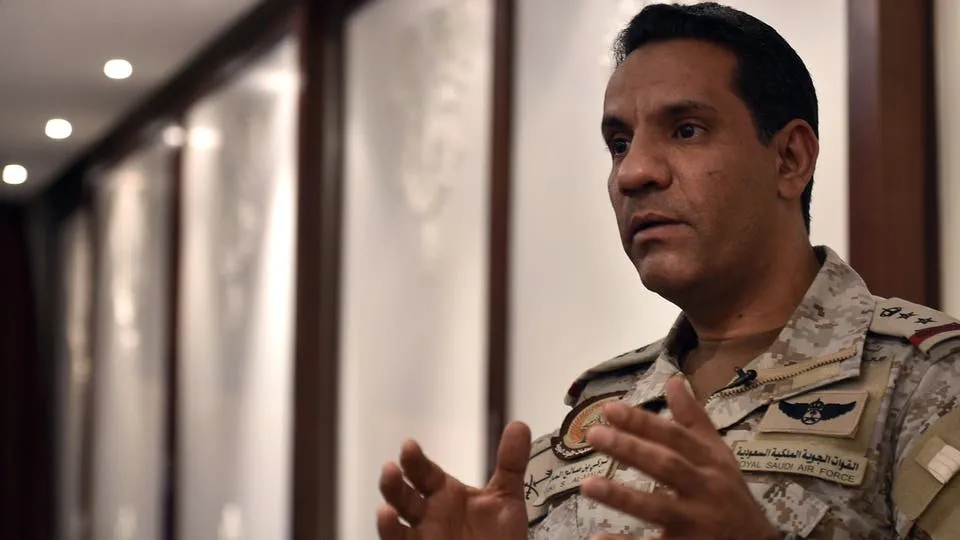 الحوثيون يهاجمون قاعدة الملك خالد والتحالف العربي يرد