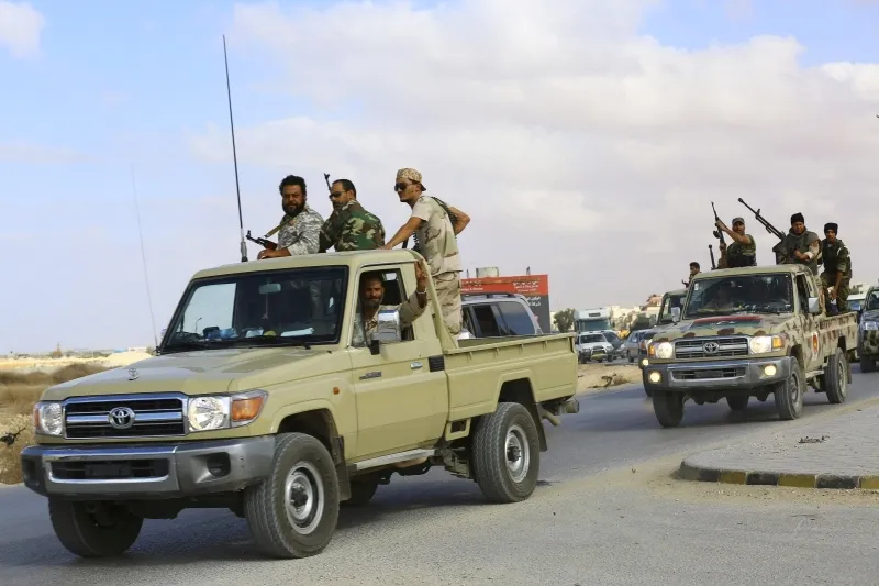 الجيش الليبي يدخل وسط غريان ويقترب من السيطرة عليها