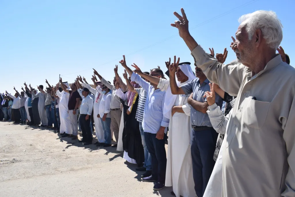 مظاهرات في روج آفا تنديداً بمجزرة شنكال