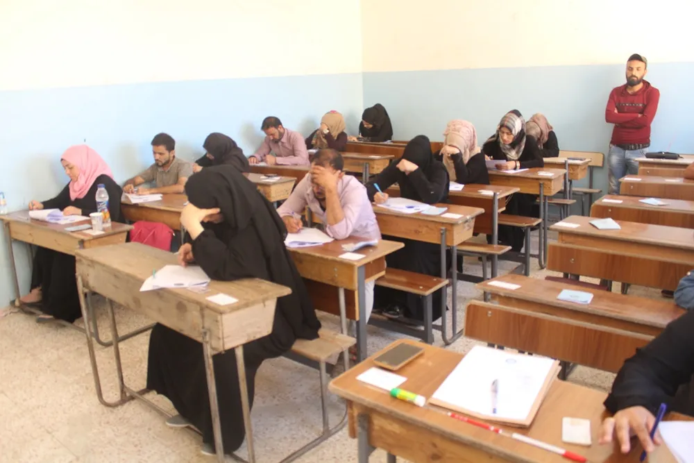 أكثر من 2250 معلم/ة في منطقة الطبقة ينهون دورة تأهيلية