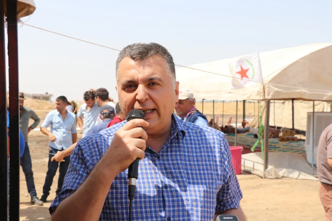 من خيمة الدروع البشرية: إما الحياة أو الموت، ونحن نختار النصر والحياة