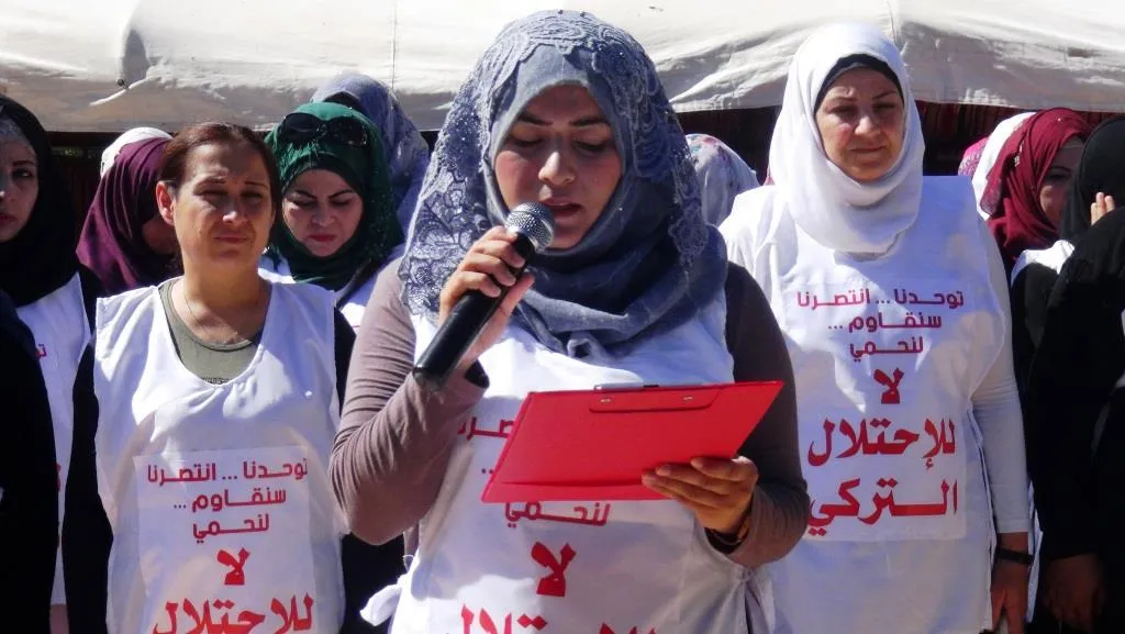 إدارة المرأة في الطبقة تنصب خيمة اعتصام تنديداً بالتهديدات التركية