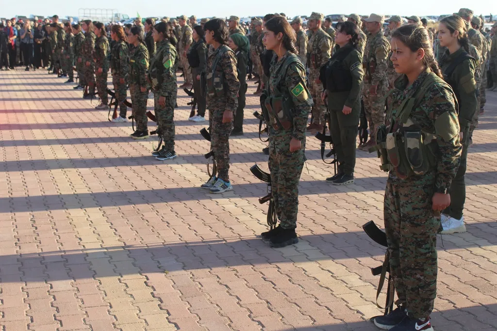 في مراسم تشييعها: أمكيهان مثال المرأة الحرة