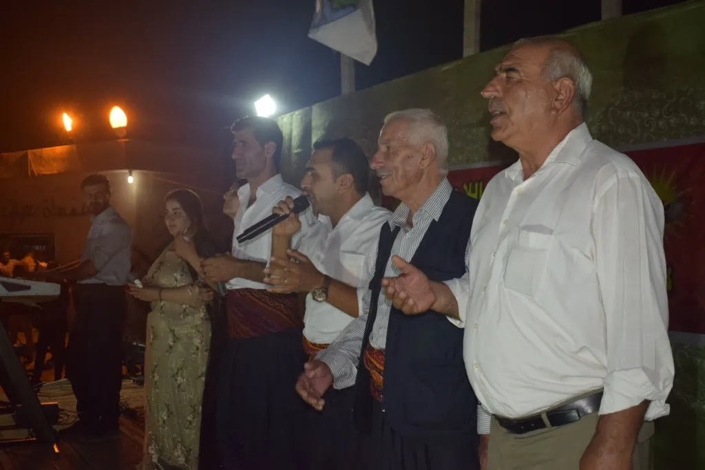 ʹالأرض لها أصحاب وسنرد على الأعداءʹ