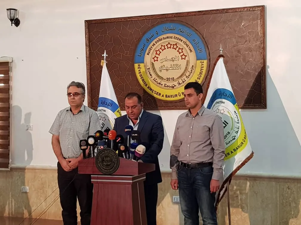الإدارة الذاتية: لا يعنينا ما سيصدر عن اللجنة الدستورية التي همشت 5 ملايين سوري