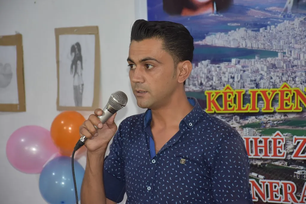 معرض "لحظات المقاومة" يحط الرحال في حلب