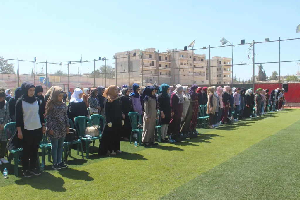 عبروا عن مناهضتهم للاحتلال من خلال العروض الفنية والرياضية