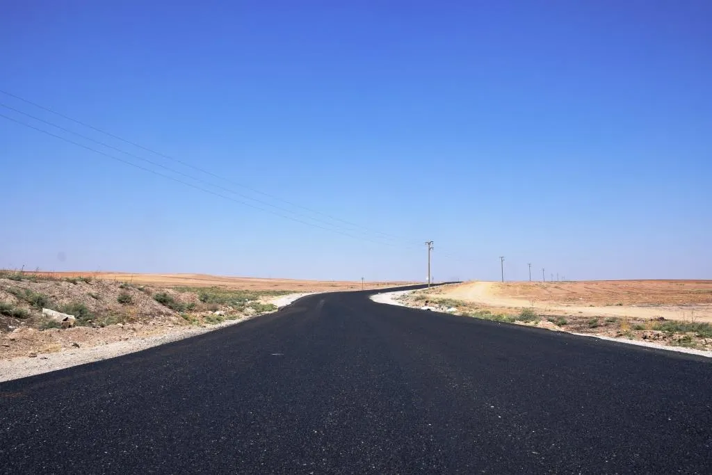 طريق "علي فرو" سالك باستثناء الشاحنات الكبيرة