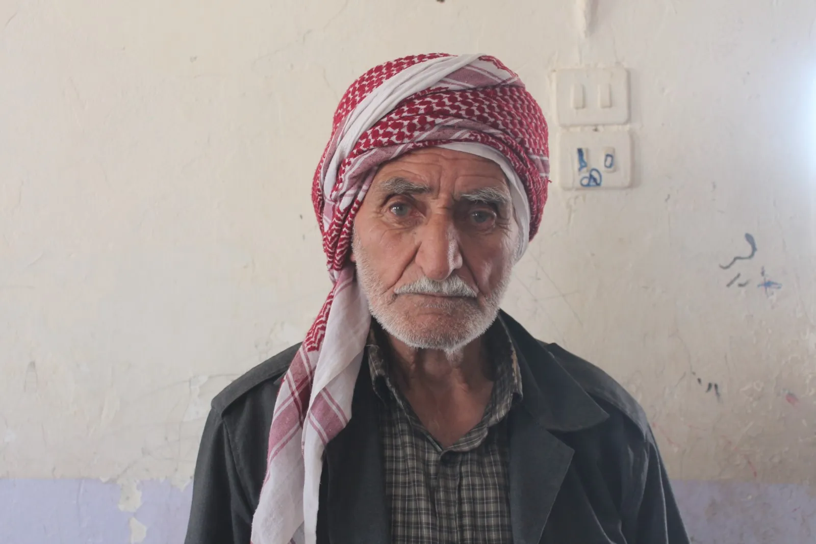 أهالي شيراوا: النظام لم يتدخل يوماً لمنع القصف التركي لنا فيما يسارع لمنع أطفالنا التعلم بلغتهم!