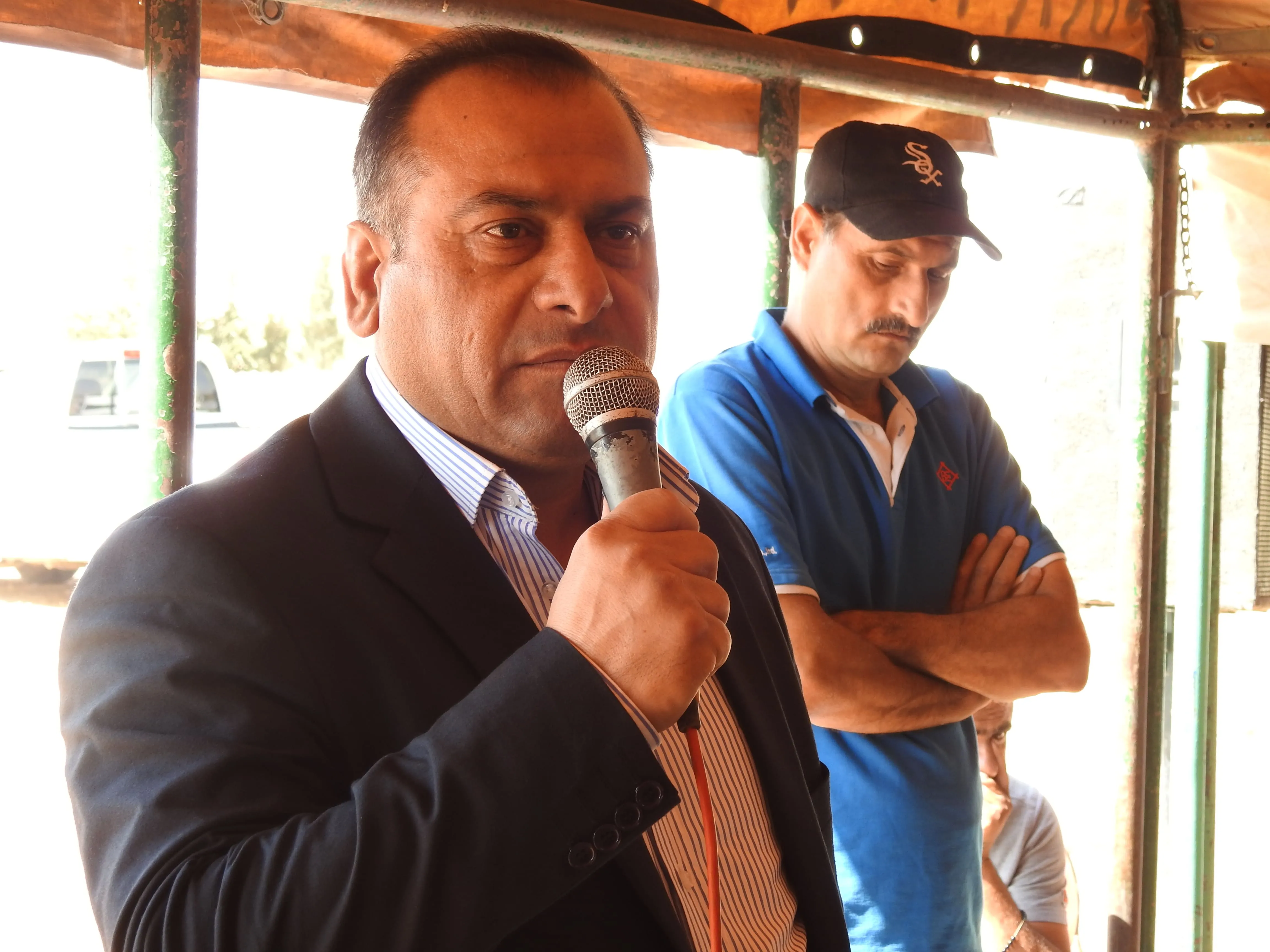 لجان الصلح وشيوخ العشائر يعقدون جلسة صلح بين عشيرتين في كري سبي
