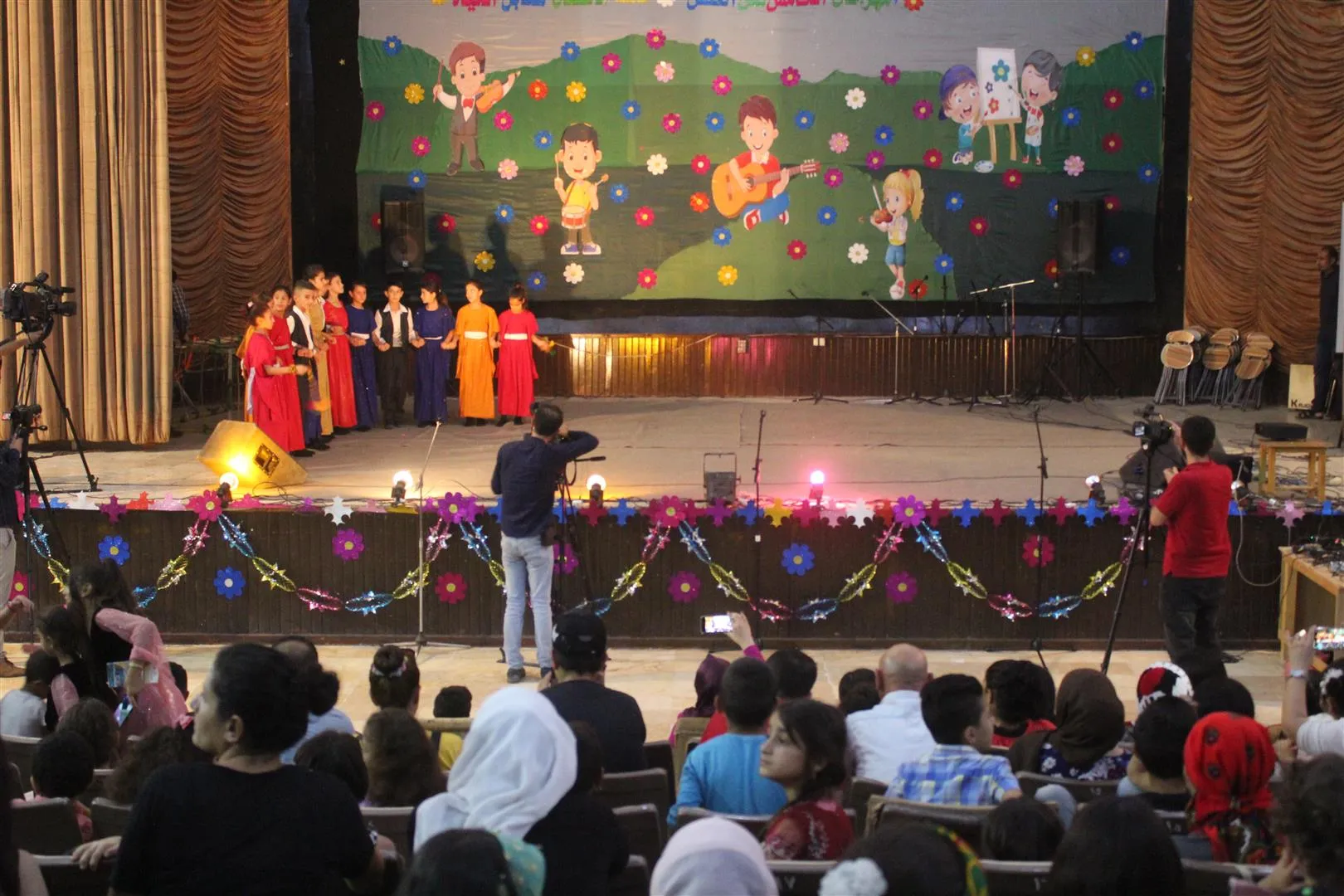 مهرجان فن الطفل الخامس يبدأ فعالياته في بلدة رميلان