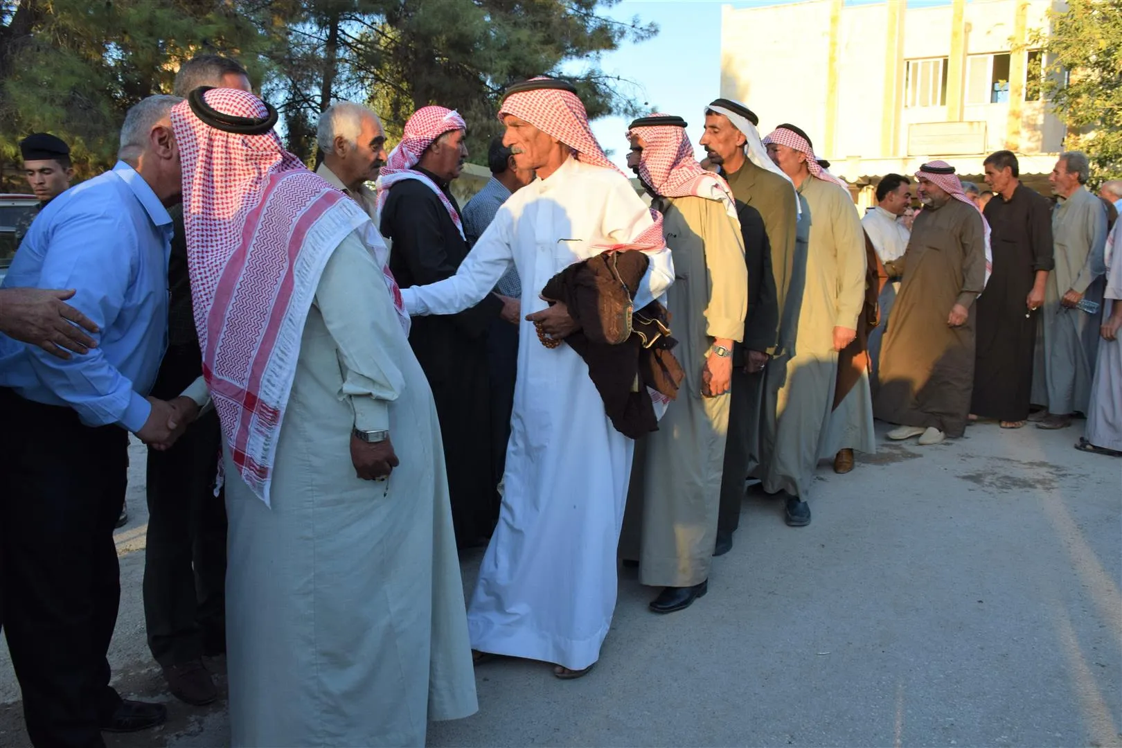 بعد خلاف دام أكثر من 45 عاماً عقد صلح بين عائلتين في سري كانيه