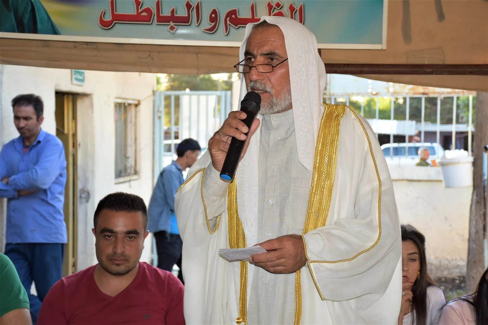 بعد خلاف دام أكثر من 45 عاماً عقد صلح بين عائلتين في سري كانيه