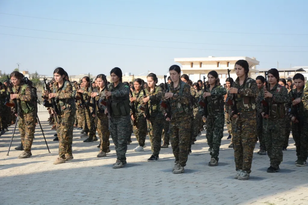   YPJ تحيي  الذكرى الخامسة لاستشهاد أرين وريفانا