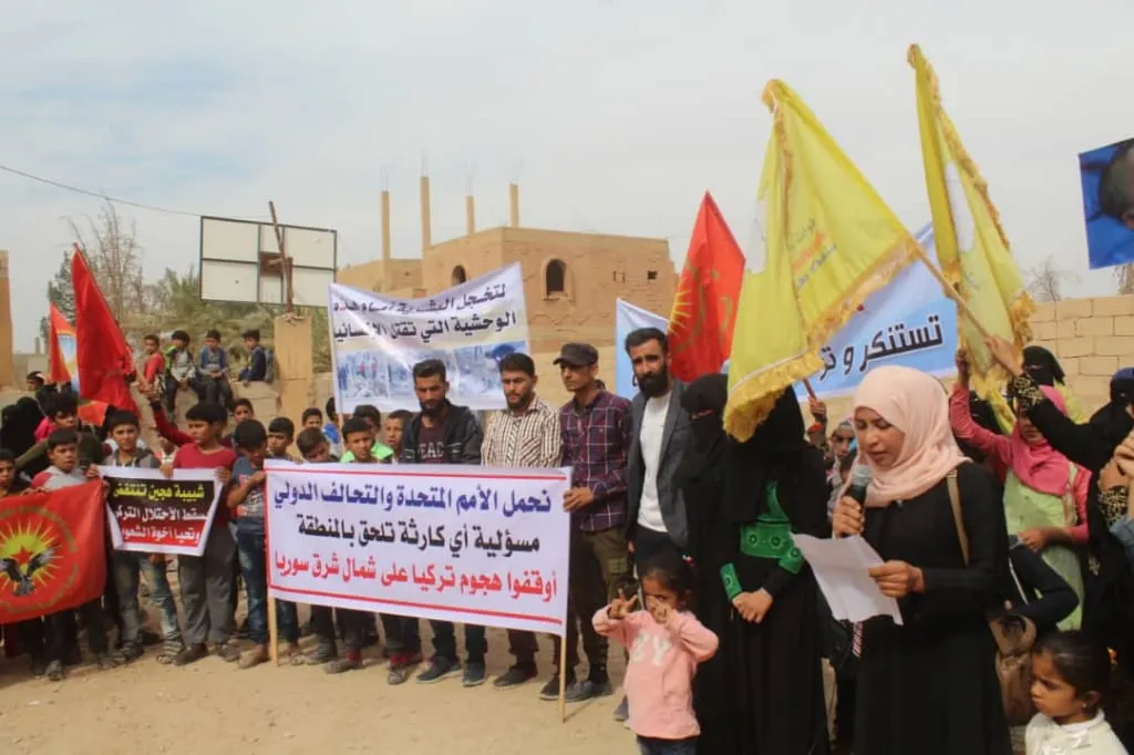 شبيبة دير الزور يرفضون تواجد أي قوات في المنطقة غير قسد