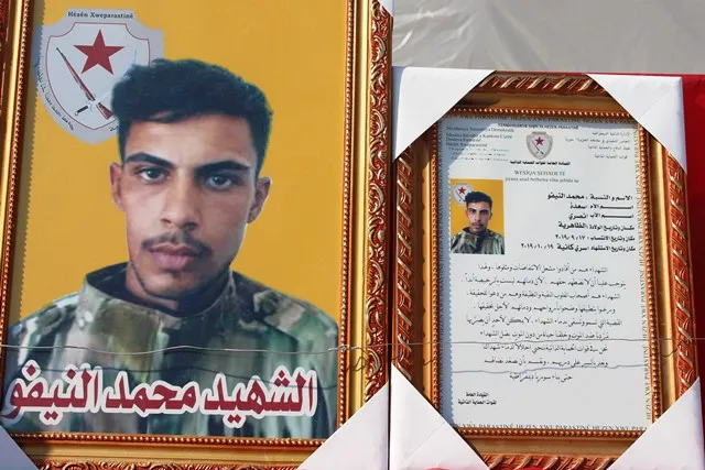 والد شهيد في مراسم تشييع ابنه: استشهد دفاعاً عن أرضه وشعبه ضد الغزاة