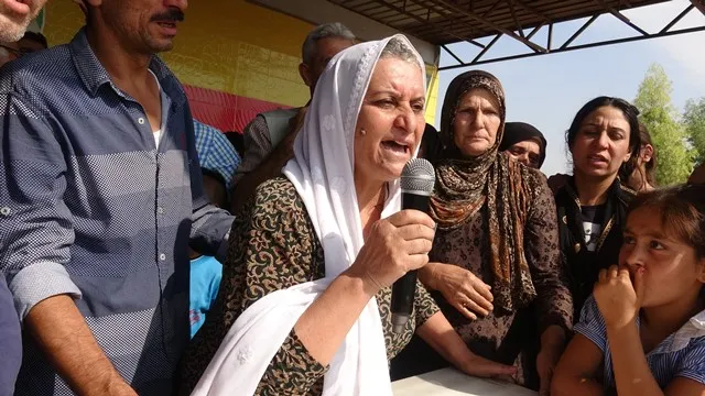 "ارضنا هي كرامتنا وإن سُلبت، سلبت كرامتنا"