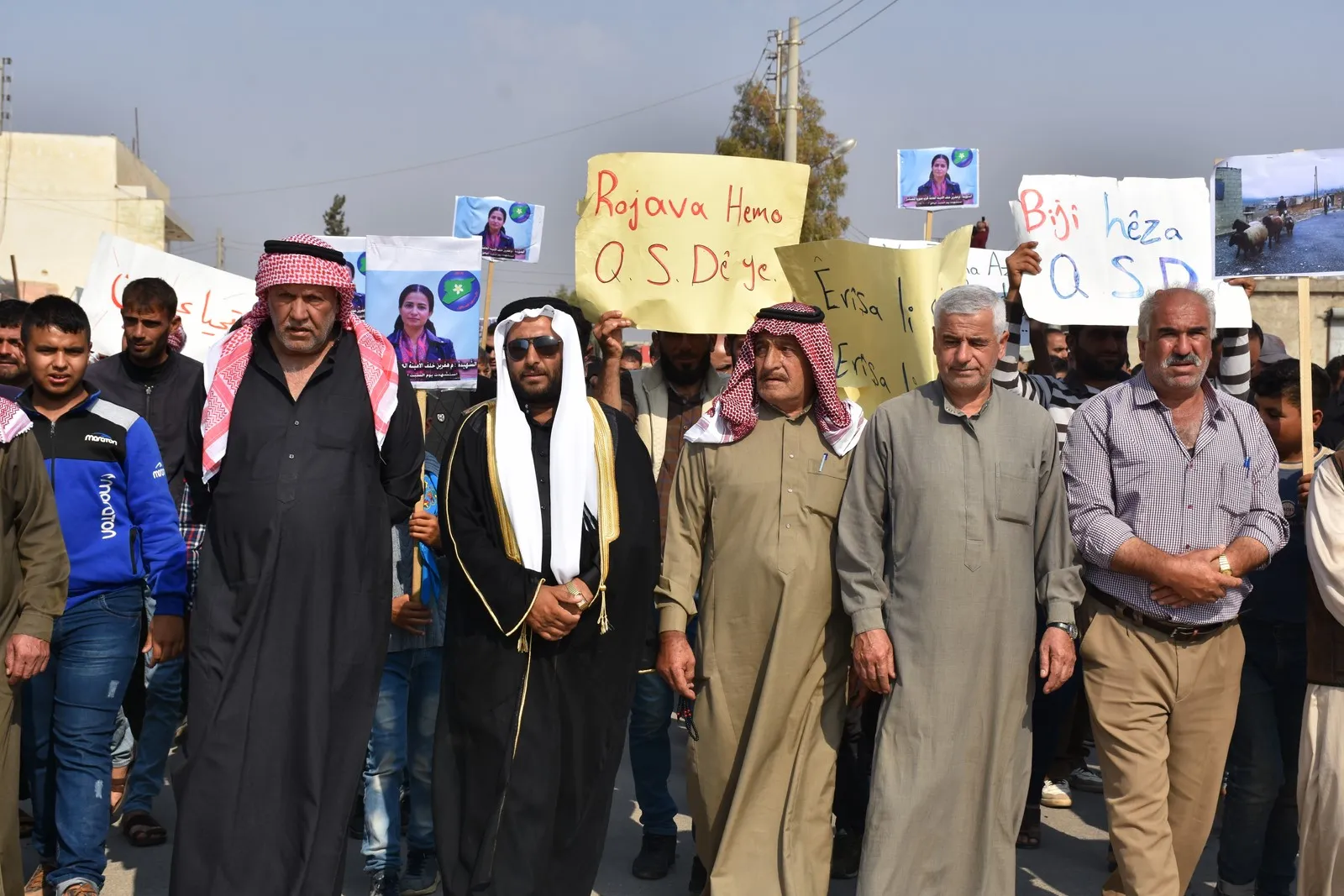 أهالي عفرين يطالبون بوضع حد لانتهاكات تركيا بحق الشعب السوري