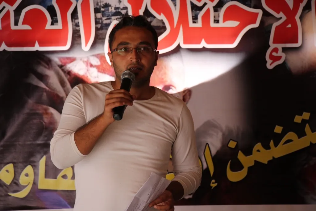 أهالي منبج ينددون بمجازر الاحتلال التركي ويدعون للمقاومة