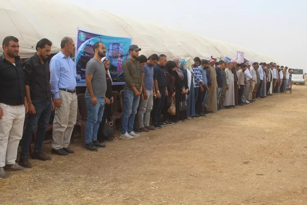 معتصمون: على المجتمع الدولي فتح ممرات إنسانية لإجلاء الجرحى